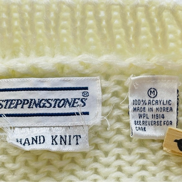 Vintage hand knit plaid v neck‎ chunky sweater academia women's size M - Picture 3 of 8